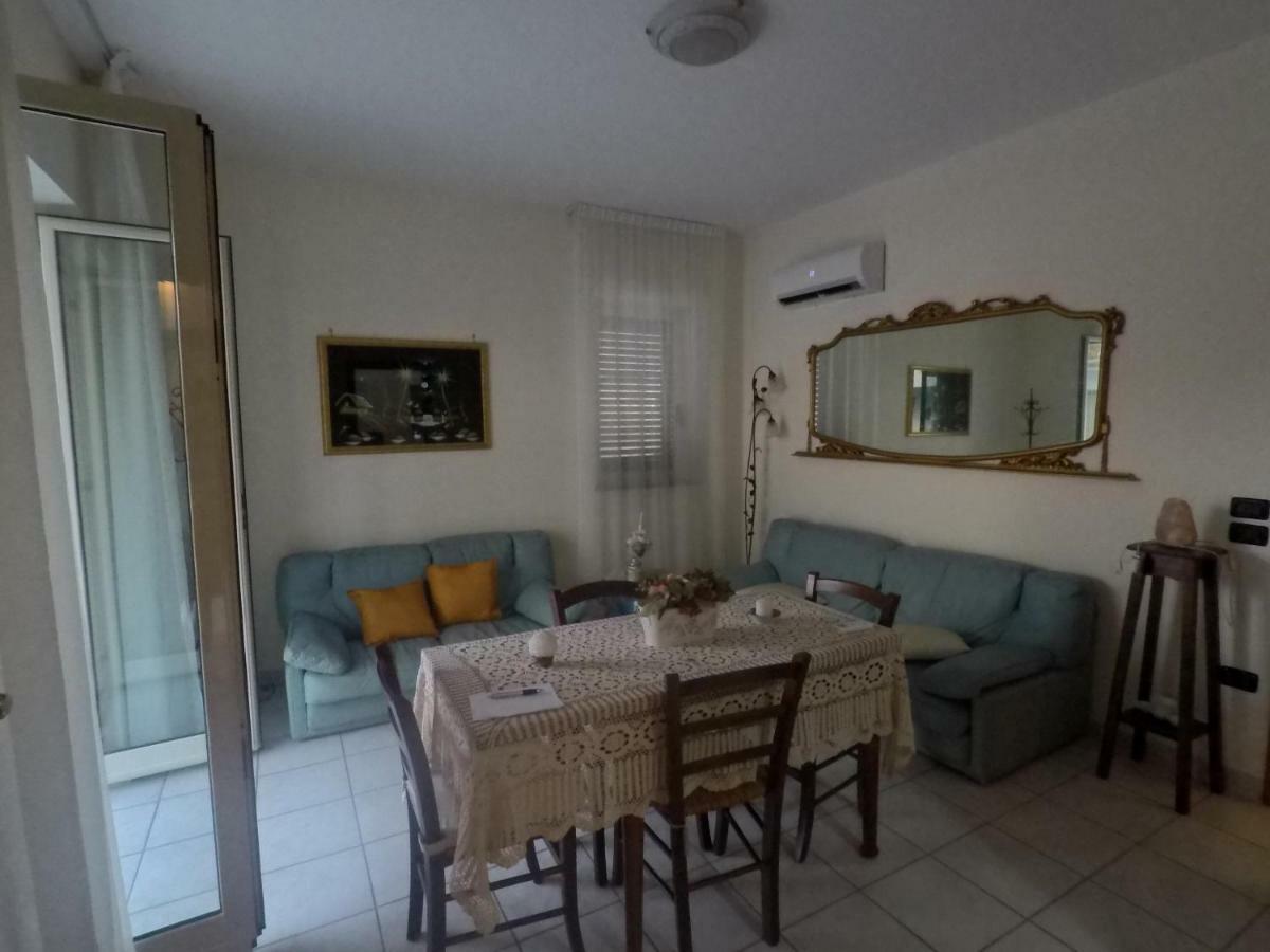 Casa Vacanza Tinzi San Gennaro Vesuviano ภายนอก รูปภาพ